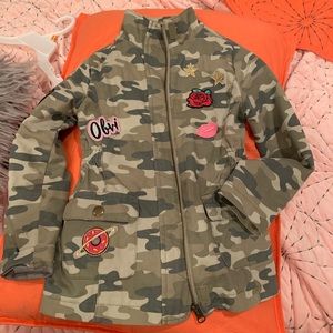 Super cute Camo Jacket 4t